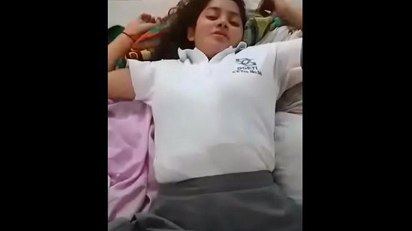 colegiala virgen HD