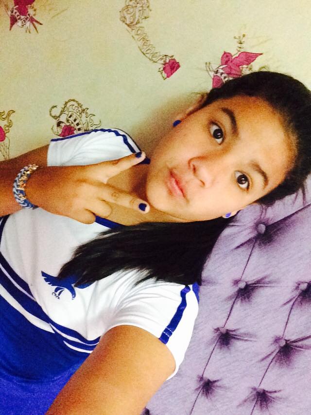 Tierna colombiana con pack filtrado